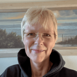 Profile photo of Elaine Huggins
