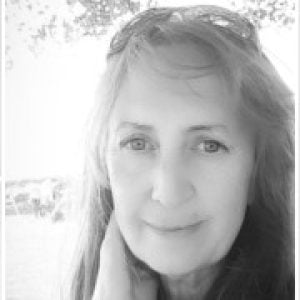 Profile photo of Emma Knight
