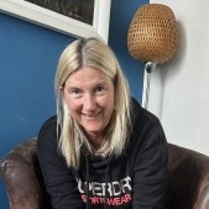 Profile photo of Julie Cluley
